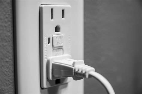 electrical outlets near me